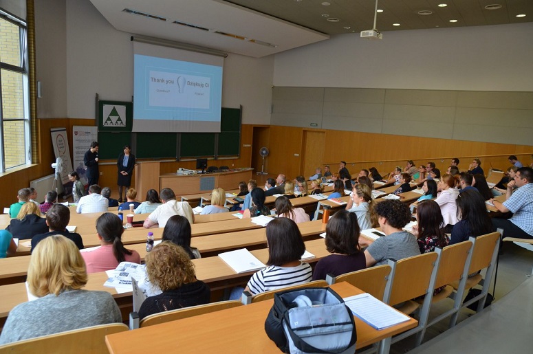 Konferencja „Informatyka w szkole – z komputerem i bez”